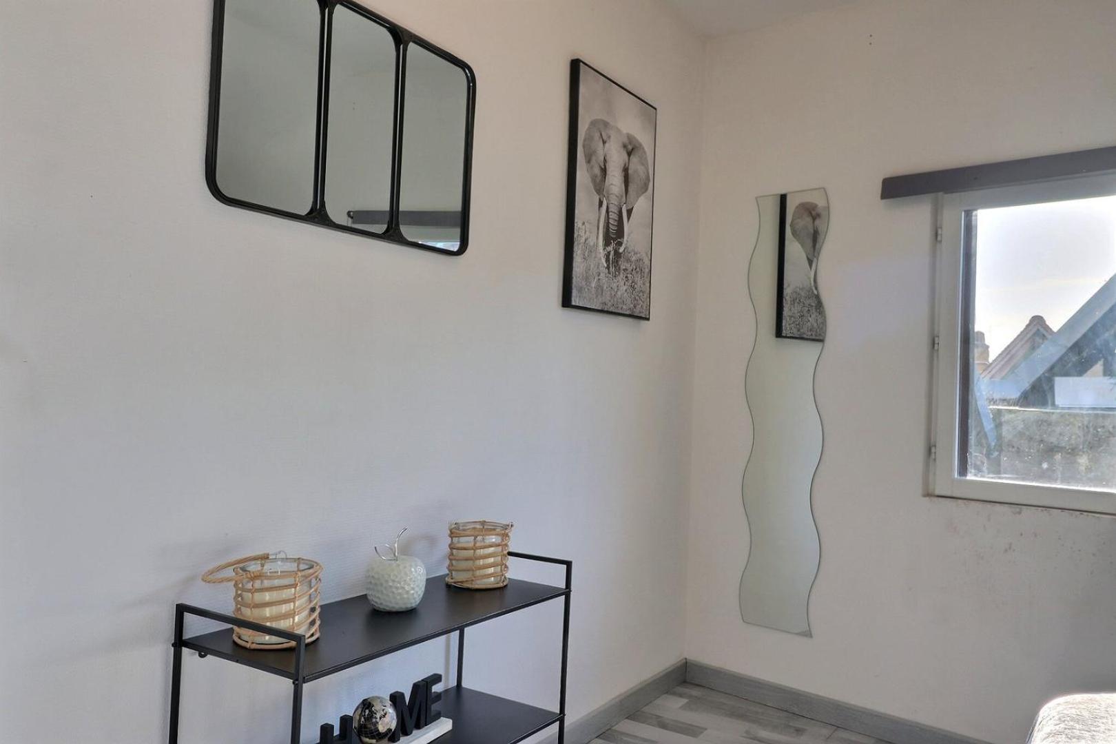 טרואה Downtown Apartment - Quiet And Cozy - Mon Groom מראה חיצוני תמונה
