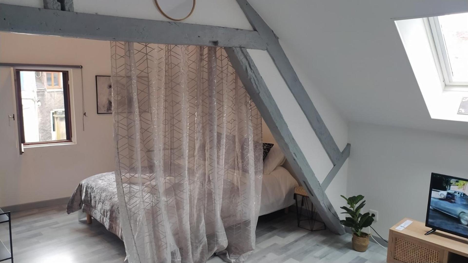 טרואה Downtown Apartment - Quiet And Cozy - Mon Groom מראה חיצוני תמונה