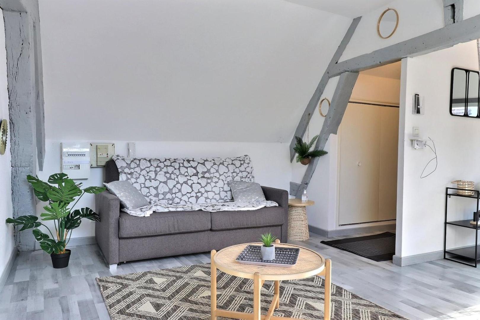 טרואה Downtown Apartment - Quiet And Cozy - Mon Groom מראה חיצוני תמונה